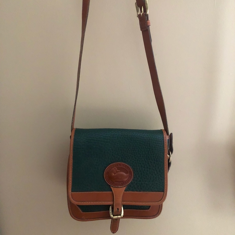 Vintage Dooney & Bourke crossbody